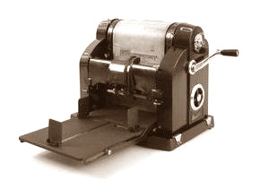 stencilmachine-retro