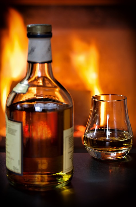 whisky-bottle-glass